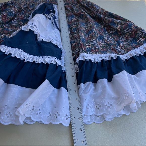 Vtg Fun & Fancy Square Dance Skirt with laces details and Pockets Women Size S - Picture 7 of 9
